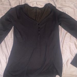 Lululemon long sleeve Henley size 8!